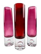 MANNER OF HADELAND - VINTAGE 1970S SWEDISH STUDIO ART GLASS VASE IN PINK