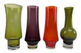 FOUR FINNISH RIIHIMAKI MID CENTURY HAND BLOWN STUDIO ART GLASS VASES