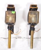 PAIR OF EARLY 20TH CENTURY COACHING LAMPS
