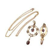 EDWARDIAN 9CT GOLD PEARL GARNET PENDANT NECKLACE