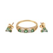 HALLMARKED 9CT GOLD EMERALD & DIAMOND RING & EARRINGS