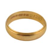 A hallmarked 22ct gold band ring. The ring hallmarked London 1975. weight 3.6g. Size N. All weights,