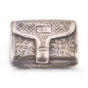 19TH CENTURY HALLMARKED SILVER VINAIGRETTE