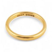 HALLMARKED 22CT GOLD BAND RING