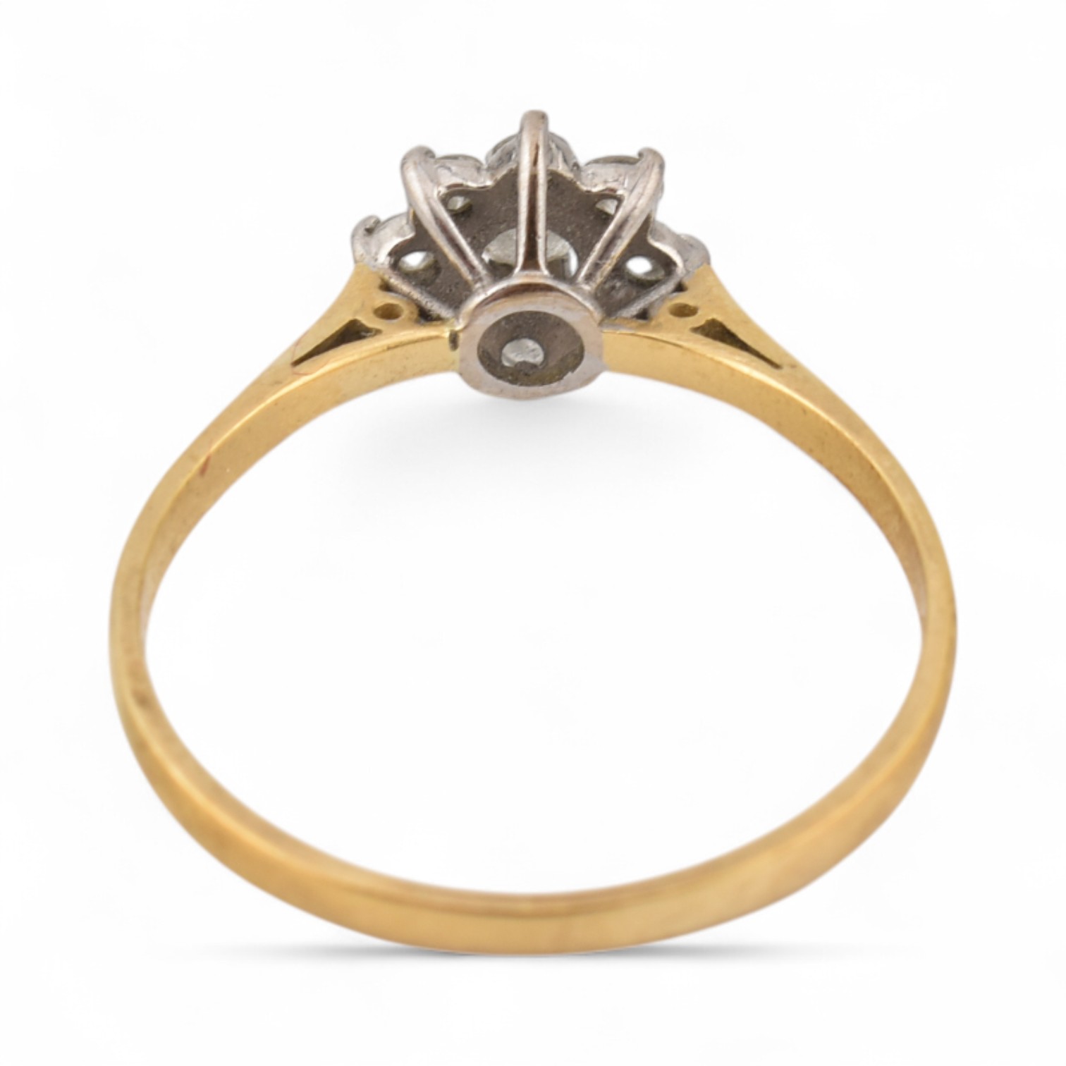 HALLMARKED 18CT GOLD & DIAMOND CLUSTER RING - Image 4 of 4