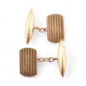 PAIR OF VINTAGE HALLMARKED 9CT GOLD CUFFLINKS