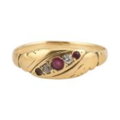 18CT GOLD, RUBY & DIAMOND RING