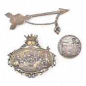 TWO 19TH CENTURY BROOCH PINS & 20TH CENTURY BROOCH