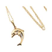 9CT GOLD GEM SET DOLPHIN PENDANT NECKLACE