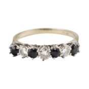 18CT GOLD SAPPHIRE & DIAMOND SEVEN STONE RING