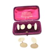 TWO PAIRS OF HALLMARKED 9CT GOLD CUFFLINKS