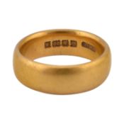 HALLMARKED 22CT GOLD BAND RING