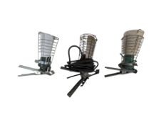 THREE VINTAGE INDUSTRIAL WORKSHOP CLAMP LAMPS