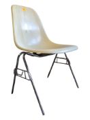 CHARLES & RAY EAMES FOR HERMAN MILLER - RETRO FIBREGLASS SHELL CHAIR