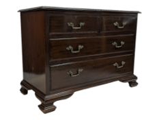 19TH CENTURY GEORGE III MAHOGANY CHEST OF DRAWERS