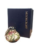 MOORCROFT - 2000 CERAMIC POTTERY LITTLE GEM VASE BY KERRY GOODWIN