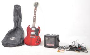 LATE 20TH CENTURY WILKINSON VINTAGE GUITAR WITH ROLAND MICRO CUBE