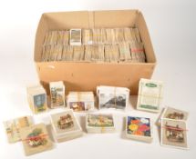 LARGE COLLECTION OF 20TH CENTURY VINTAGE CIGARETTE CARDS