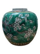 19TH CENTURY CHINESE PORCELAIN GINGER JAR