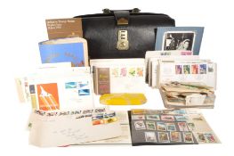 COLLECTION OF 20TH CENTURY STAMPS AND FIRST DAY COVERS