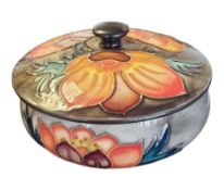 MOORCROFT - 1997 POTTERY ANEMONE PATTERNED TRIAL LIDDED POT