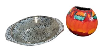 POOLE POTTERY - TWO LATE 20TH CENTURY CERAMIC PIECES
