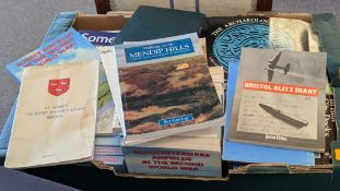 LOCAL & MILITARY INTEREST - COLLECTION OF VINTAGE 20TH CENTURY BOOKS