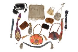 COLLECTION OF VICTORIAN & LATER PURSES
