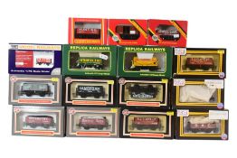 MODEL RAILWAY - ASSORTED OO GAUGE ROLLING STOCK WAGONS