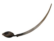 20TH CENTURY AFRICAN ZULU HORN SNUFF CONTAINER