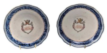 TWO CHINESE EXPORTS 18TH CENTURY 1780 PORCELAIN ARMORIAL TEA BOWLS
