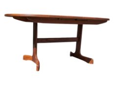 G-PLAN FURNITURE - MID 20TH CENTURY FRESCO TEAK WOOD DINING TABLE