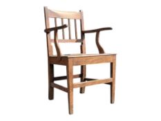 19TH CENTURY NORTH COUNTRY ELM WOOD CARVER ARMCHAIR