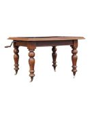 19TH CENTURY VICTORIAN MAHOGANY EXTENDING DINING TABLE