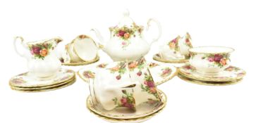 ROYAL ALBERT - OLD COUNTRY ROSES - TEA SERVICE