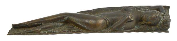 EARLY 20TH CENTURY LIKELY FRENCH ART DECO ODALISQUE NUDE BRONZE PAPERWEIGHT FIGURINE