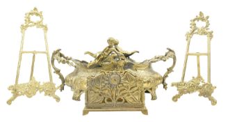 FOUR EARLY 20TH CENTURY & LATER BRASS ITEMS