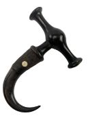 LATE 19TH CENTURY HORN & BONE DETAILS EQUESTRIAN/RIDING BOOT PULL