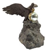 EARLY 20TH CENTURY EAGLE-SHAPED BRONZE & STONE WATCH HOLDER WITH TIMEPIECE