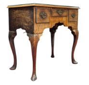 GEORGE III 18TH CENTURY WALNUT KNEEHOLE LOWBOY DESK