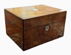 VICTORIAN 19TH CENTURY WALNUT & SILVER PLATED VANITY BOX