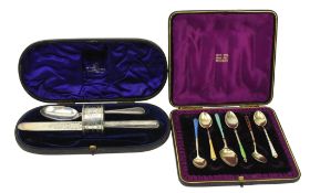 CASED HALLMARKED SILVER CHRISTENING CUTLERY -NAPKIN RINGS & TEASPOONS