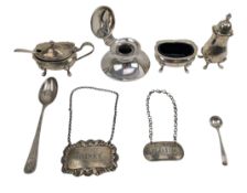 ELIZABETH II HALLMARKED SILVER CRUET SET & CAPSTAN INK WELL