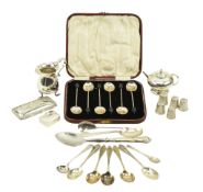CASED OF COFFEE BEAN ENDED HALLMARKED SILVER SPOONS & OTHERS