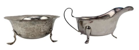 VICTORIAN HALLMARKED SILVER SUGAR BOWL & A CREAMER JUG