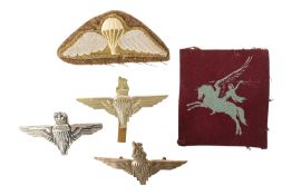 COLLECTION OF BRITISH PARACHUTE REGIMENT PATCH & BADGES