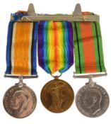 WWI FIRST WORLD WAR MEDAL PAIR WITH WWII DEFENCE MEDAL