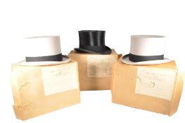 COLLECTION OF VINTAGE 20TH CENTURY BOXED GENTLEMEN'S TOP HATS