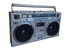 JVC - MODEL RC-M70JW - LATE 20TH CENTURY BOOMBOX