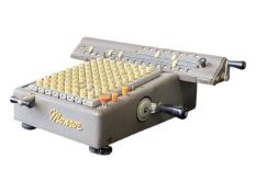 MONROE - MID CENTURY 1950S VINTAGE ADDING MACHINE CALCULATOR